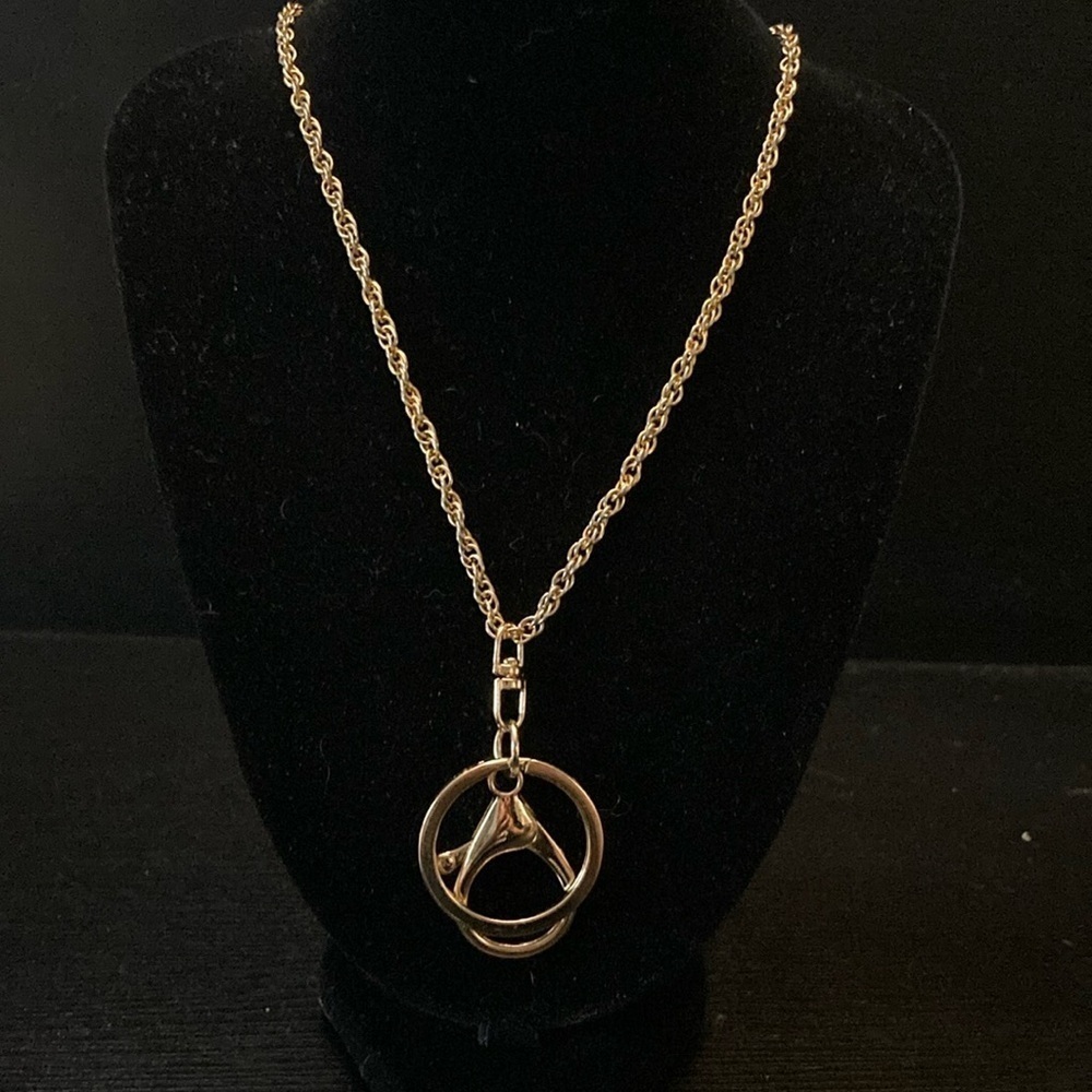 Gold Chain Keychain Accessory - Picture 2 of 2